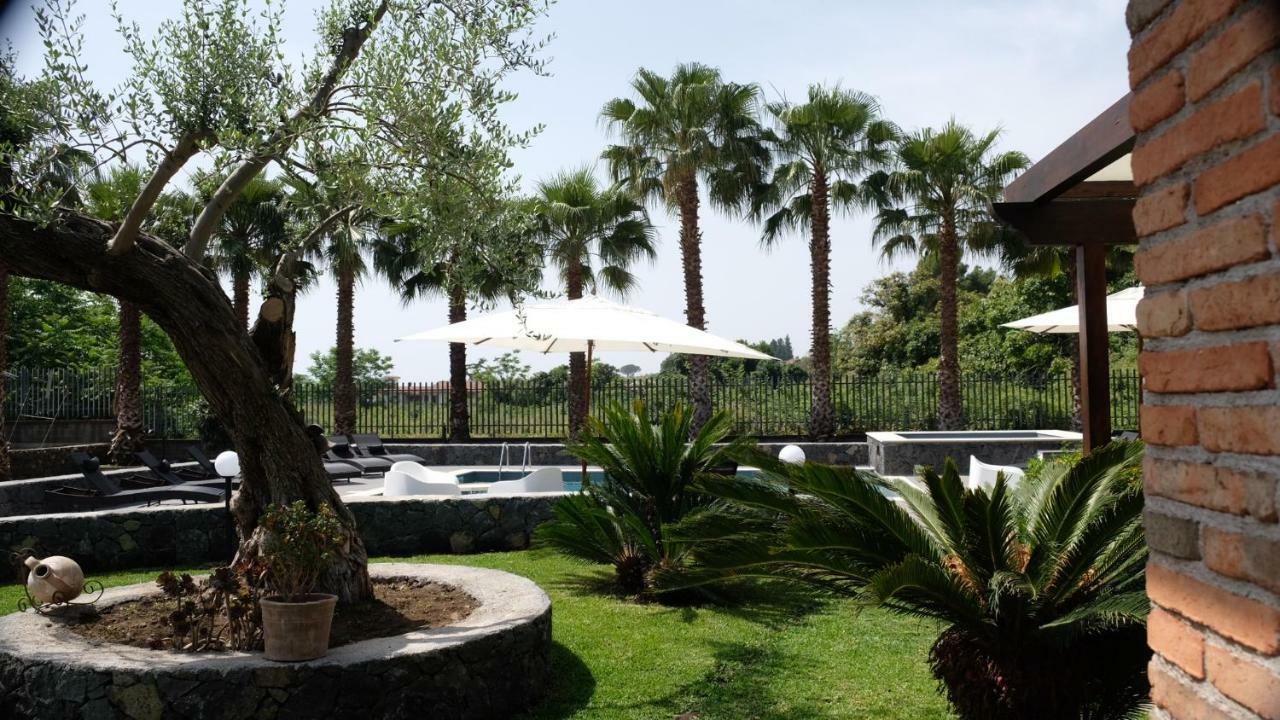 Holiday Homes Borgo Papardo Giarre Exterior photo
